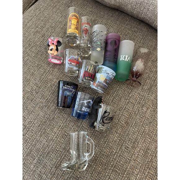 Lot of 14 Assorted Shot Glasses from various places & things - Picture 3 of 12